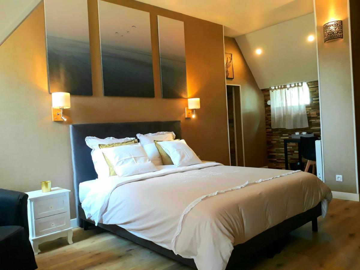 Le Manoir Des Haies Spa Les Champs-Géraux 외부 사진