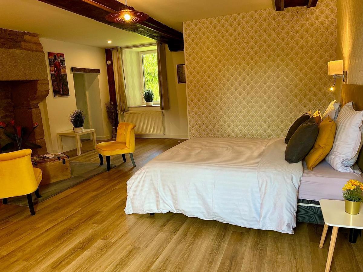 Le Manoir Des Haies Spa Les Champs-Géraux 외부 사진