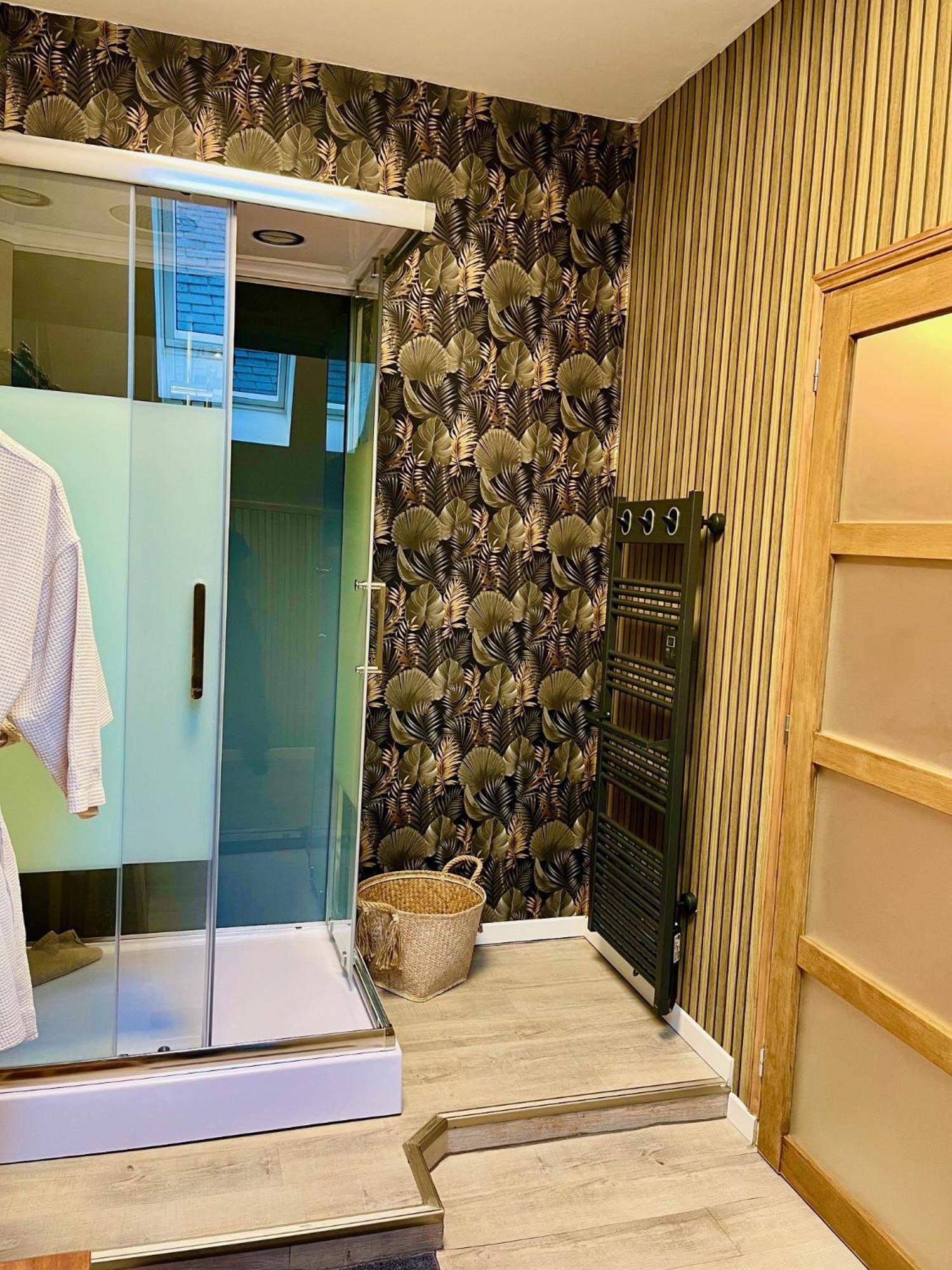 Le Manoir Des Haies Spa Les Champs-Géraux 외부 사진